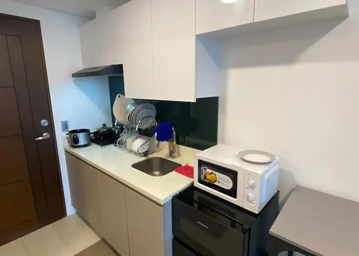Luxury Away From Apartment