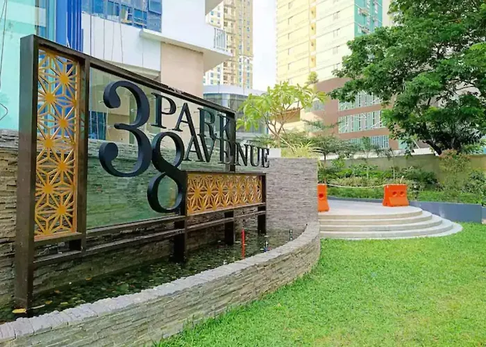 Luxury Away From Apartment